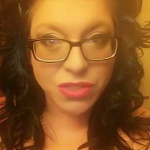 Meet your Posher, Raine